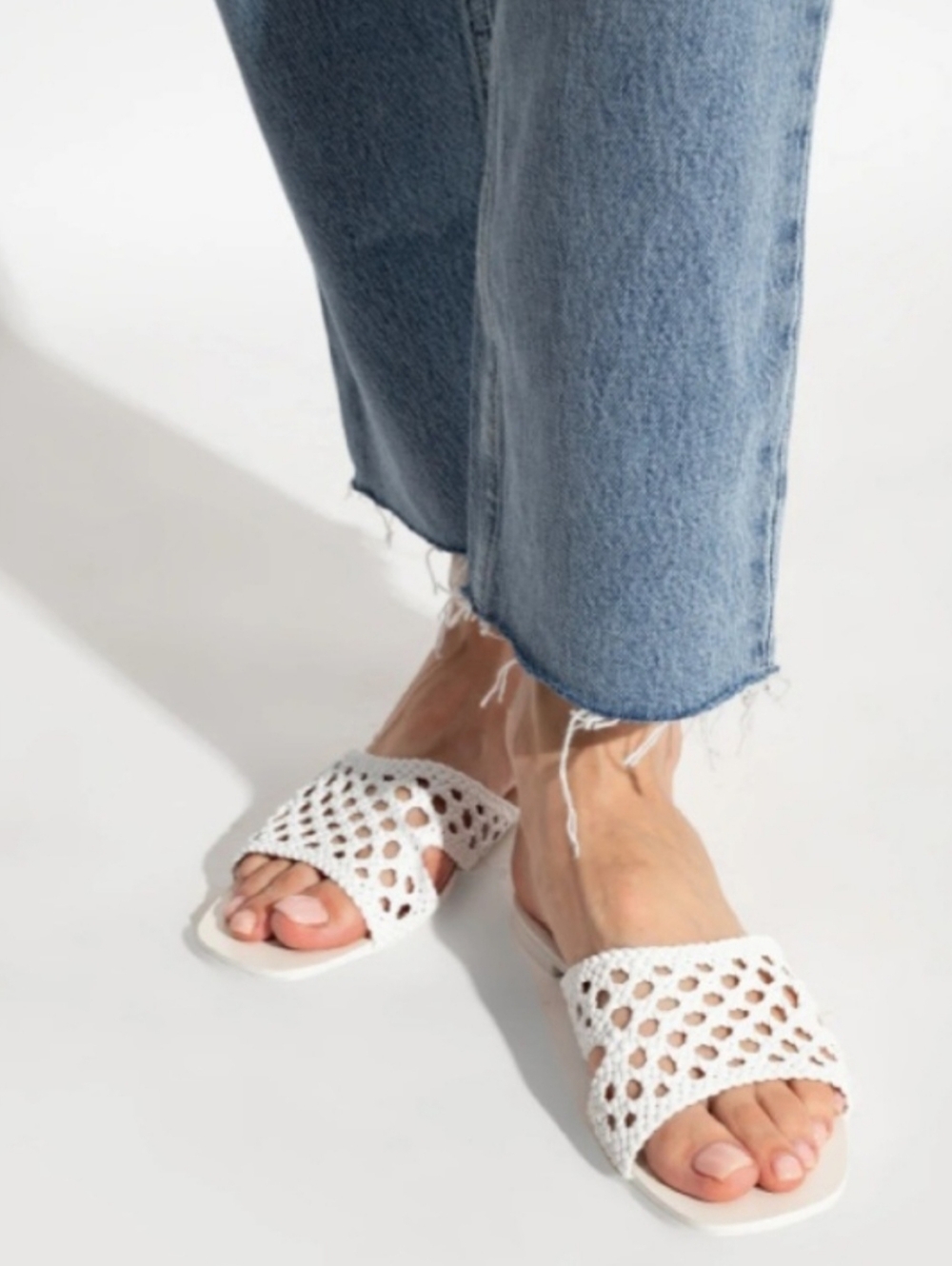 Tory Burch Goat Leather Purity White Woven Slide Mule Sandals US 9 - Picture 9 of 16